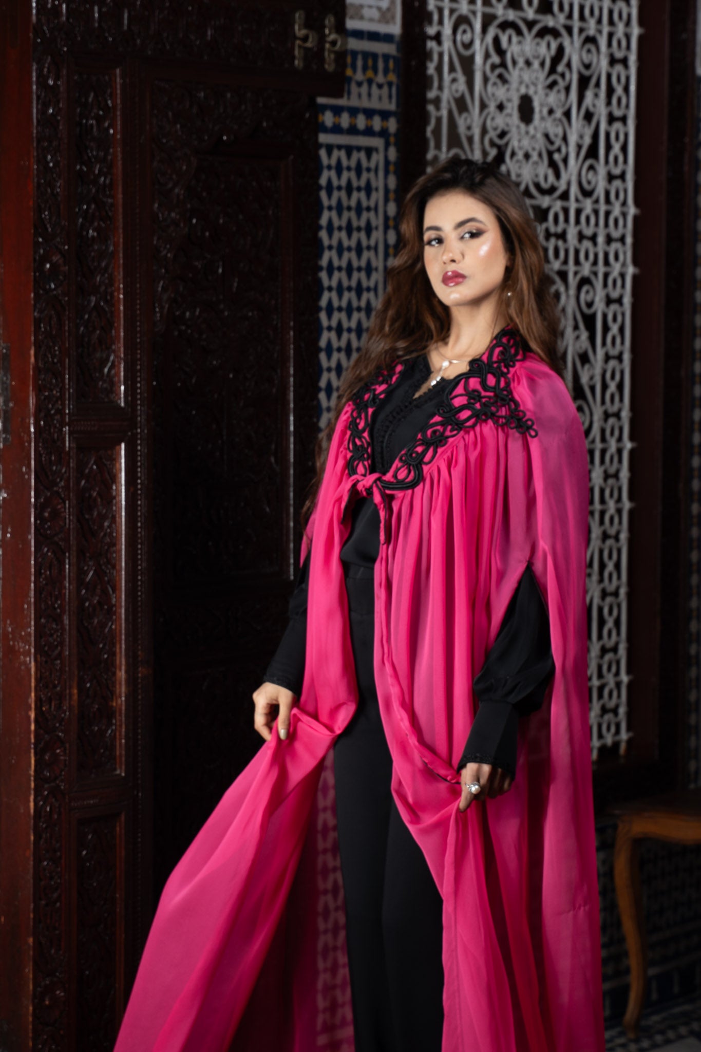 Selham Rose Fuchsia en Mousseline Broderie Maâlem Fait Main