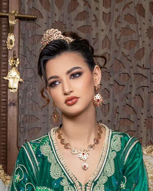 Parure Royale Marocaine aux Pierres Précieuses Multicolores
