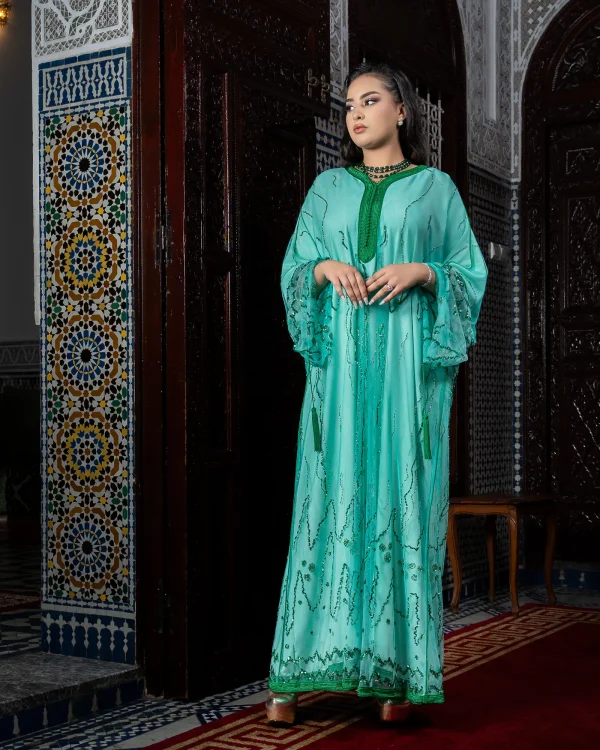 Caftan Élégance Vert Menthe Travail Sfifa à la Main – création Rimania