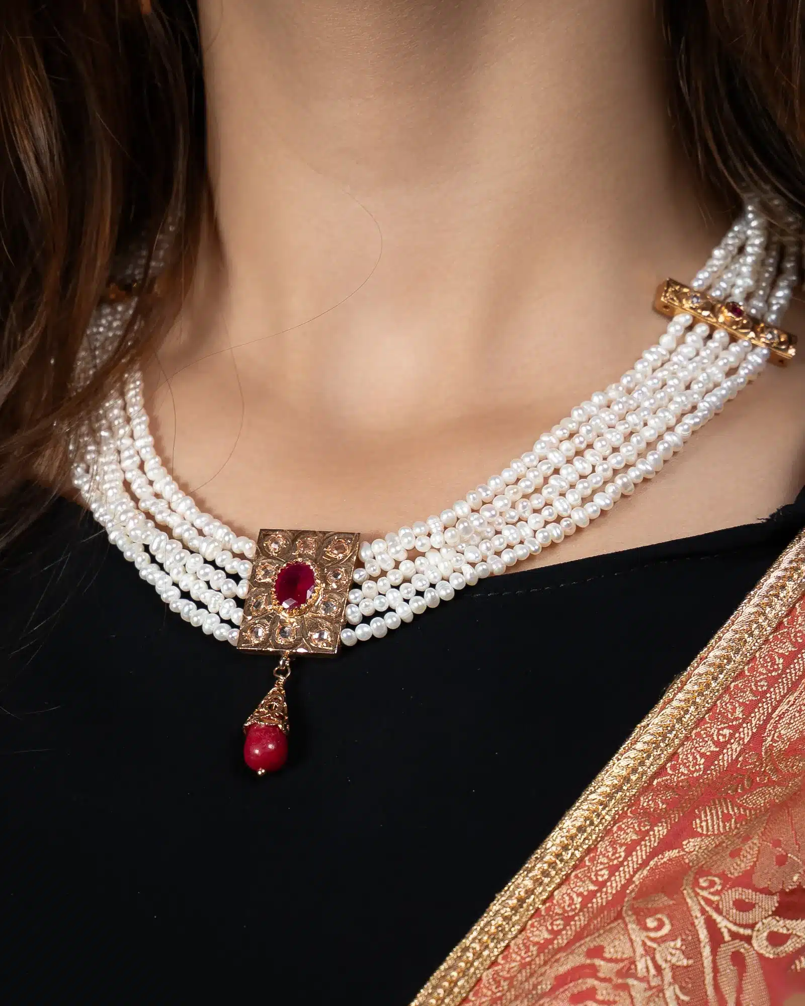 Collier Joher Prestige Multi-Rangs & Pendentif Argent Rôdé Or & Rubis avec perles – création Rimania