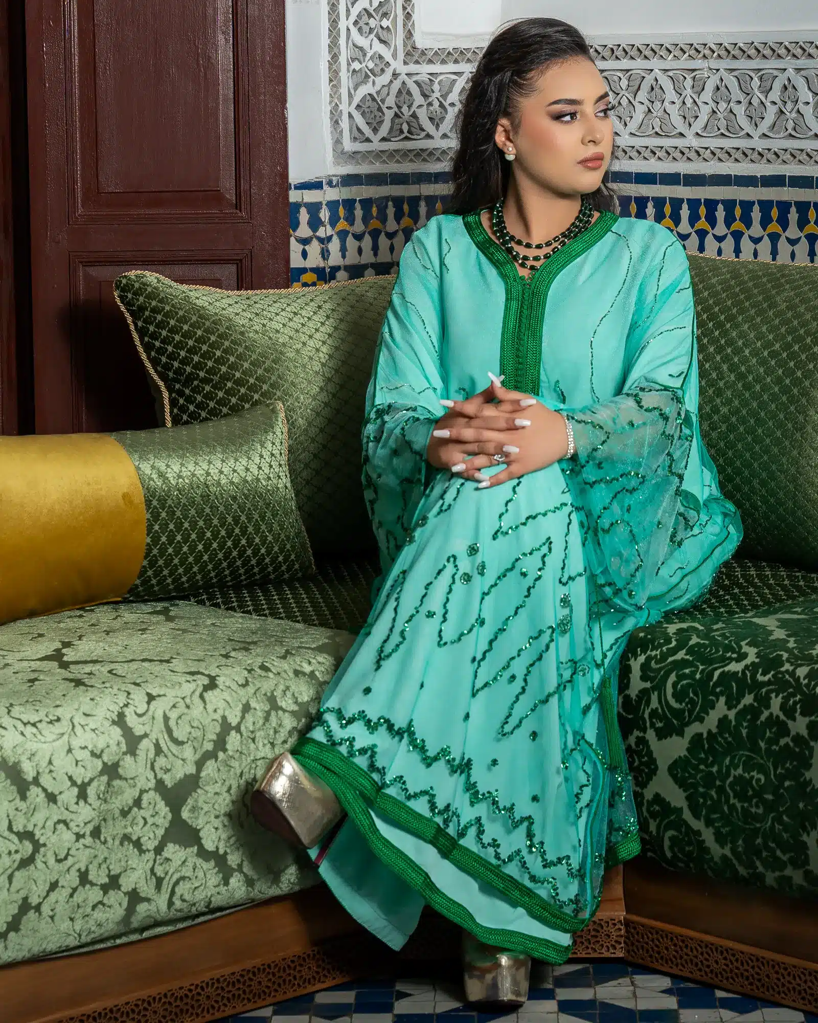 Caftan Élégance Vert Menthe Travail Sfifa à la Main – Image 2