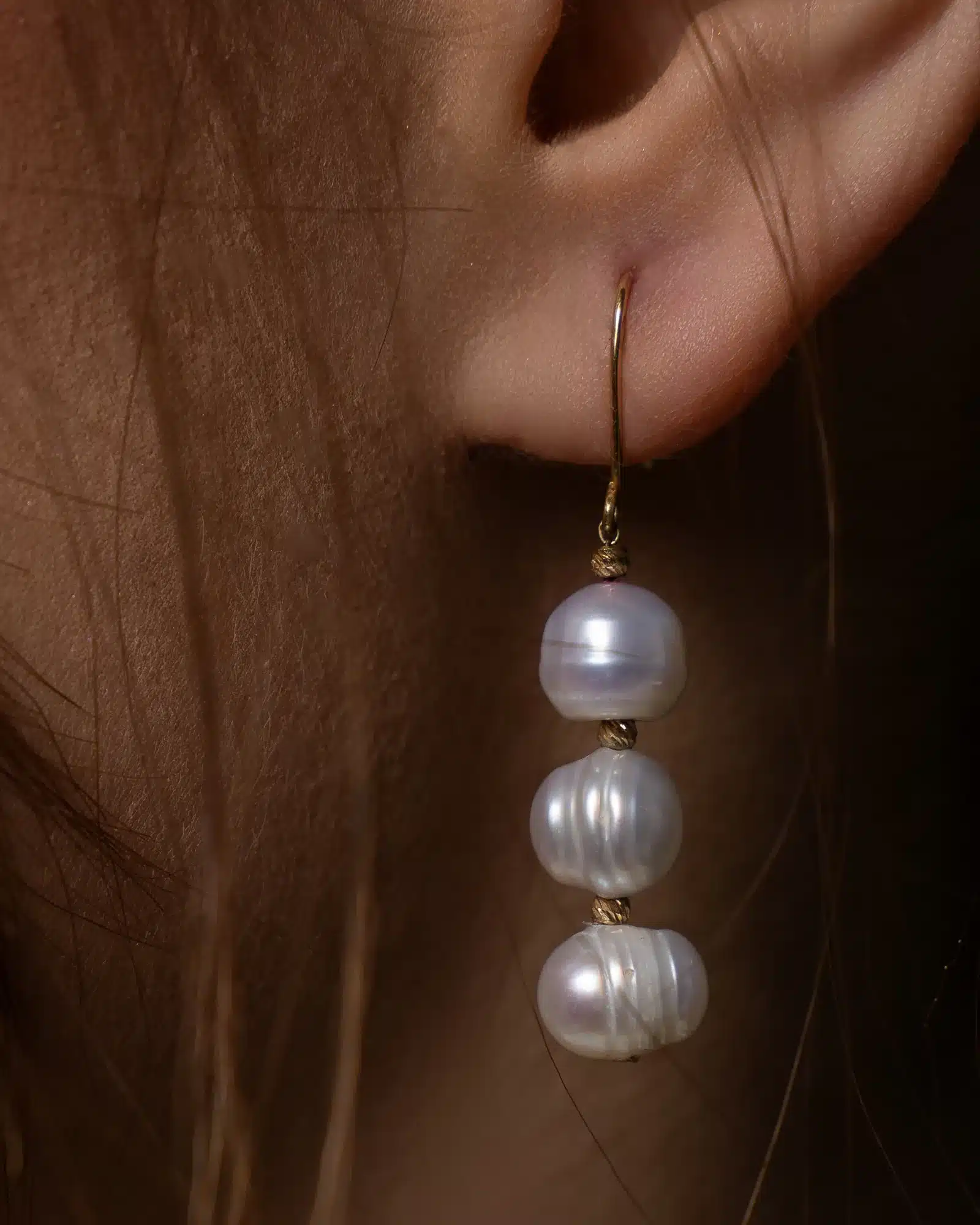 Boucles d’Oreilles en Perles et Billes d’Or –