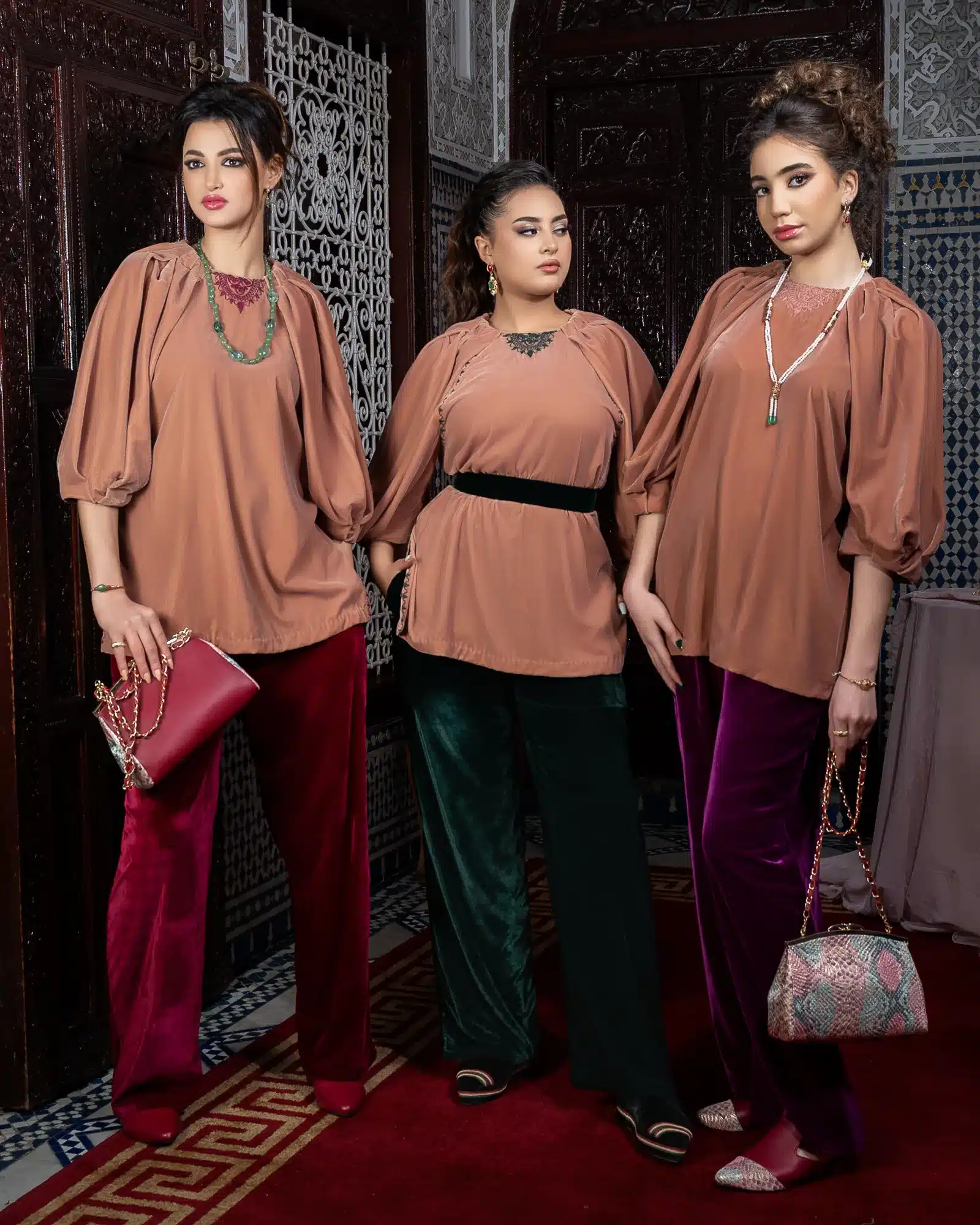 Ensemble Tunique & Pantalon en Velours – Image 3